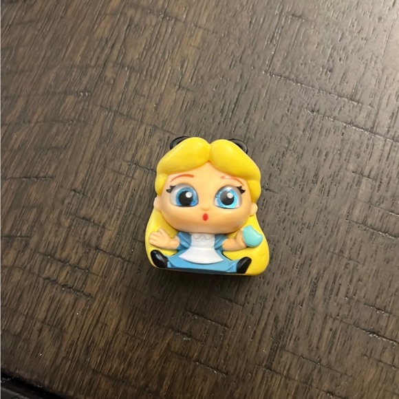 Doorables- please read - Picture 8 of 9